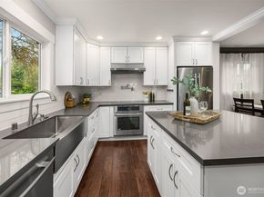 814 23rd Avenue E, Seattle WA 98112