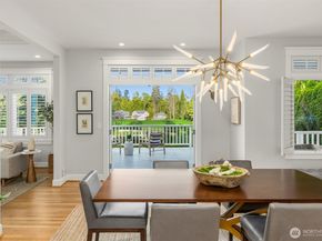 712 Tiffany Meadows Drive NE, Bainbridge Island WA 98110