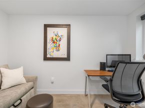 2373 Minor Avenue E, Seattle WA 98102