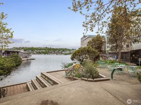 2373 Minor Avenue E, Seattle WA 98102