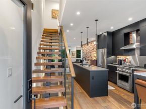 2373 Minor Avenue E, Seattle WA 98102
