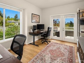 11919 89th Place NE, Kirkland WA 98034