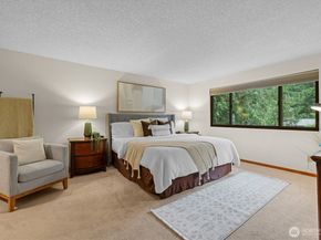 6923 237th Avenue NE, Redmond WA 98053