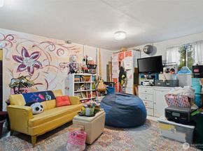 1616 SW Thistle Street, Seattle WA 98106