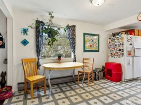 1616 SW Thistle Street, Seattle WA 98106