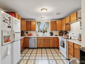 1616 SW Thistle Street, Seattle WA 98106