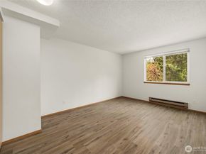 1239 SW 132nd Lane 823, Burien WA 98146