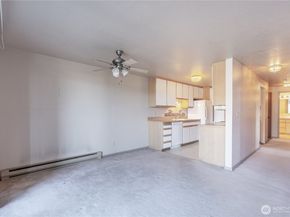 813 S 227th Place 2, Des Moines WA 98198
