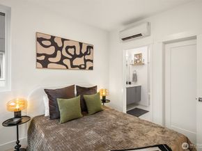 1827 14th Avenue B, Seattle WA 98122