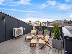 1827 14th Avenue B, Seattle WA 98122