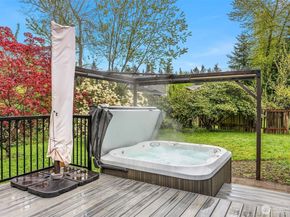 8442 NE 141st Street, Kirkland WA 98034