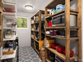 8442 NE 141st Street, Kirkland WA 98034