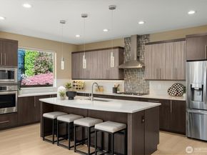 11222 116th Place NE L4, Kirkland WA 98033