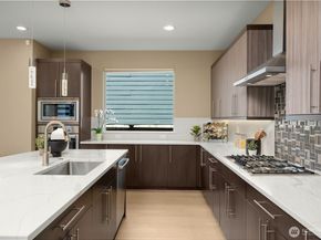 11222 116th Place NE L4, Kirkland WA 98033