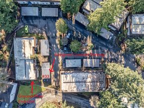 12528 NE 117th Place E1, Kirkland WA 98034
