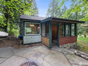 17426 SE 60th Street, Bellevue WA 98006