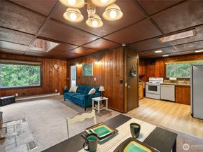17426 SE 60th Street, Bellevue WA 98006