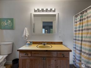 17426 SE 60th Street, Bellevue WA 98006