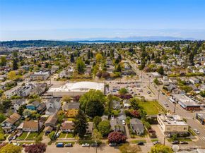 6241 6th Avenue NW, Seattle WA 98107