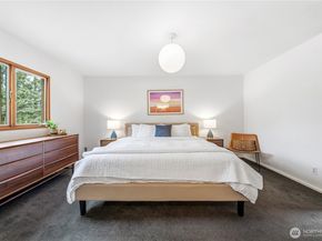11907 103rd Avenue SW, Vashon WA 98070