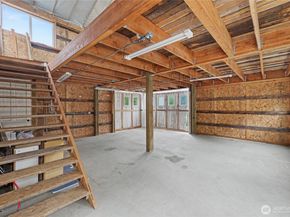7537 21st Avenue NE, Seattle WA 98115