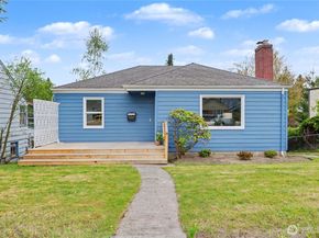 7537 21st Avenue NE, Seattle WA 98115