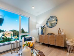 11903 NE 128th Street 608, Kirkland WA 98034
