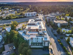 11903 NE 128th Street 608, Kirkland WA 98034