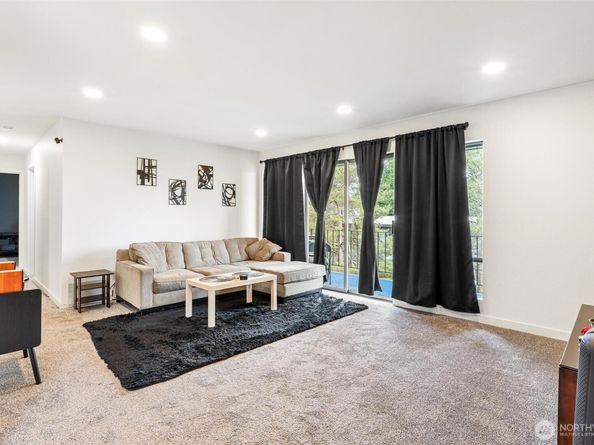 10459 Des Moines Memorial Drive S S301, Seattle WA 98168