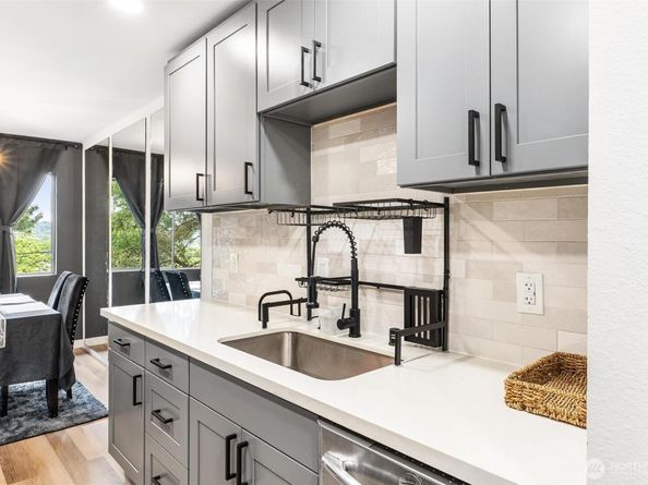10459 Des Moines Memorial Drive S S301, Seattle WA 98168