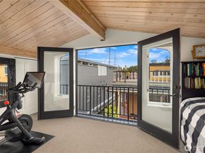 2466 Westlake Avenue N 8, Seattle WA 98109
