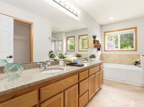 23327 8th Place W, Bothell WA 98021