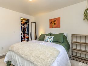 22810 30th Avenue S C203, Des Moines WA 98198
