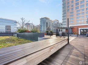 1085 103rd Avenue NE 617, Bellevue WA 98004