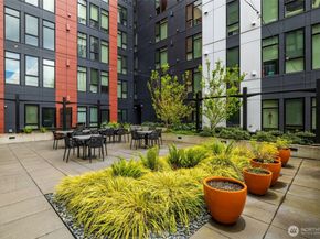 1085 103rd Avenue NE 617, Bellevue WA 98004