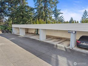 17417 Ashworth Avenue N 201, Shoreline WA 98133