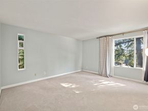 17417 Ashworth Avenue N 201, Shoreline WA 98133