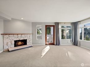 17417 Ashworth Avenue N 201, Shoreline WA 98133