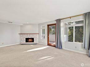 17417 Ashworth Avenue N 201, Shoreline WA 98133