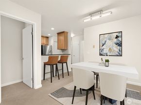 3926 1st Avenue NE 31, Seattle WA 98015