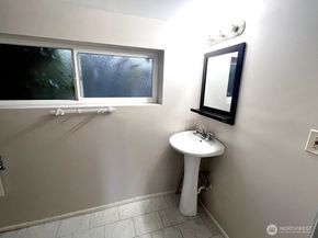 17930 Military Road S, SeaTac WA 98188
