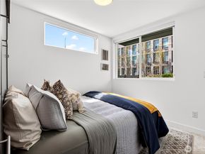 5560 15th Avenue S, Seattle WA 98108