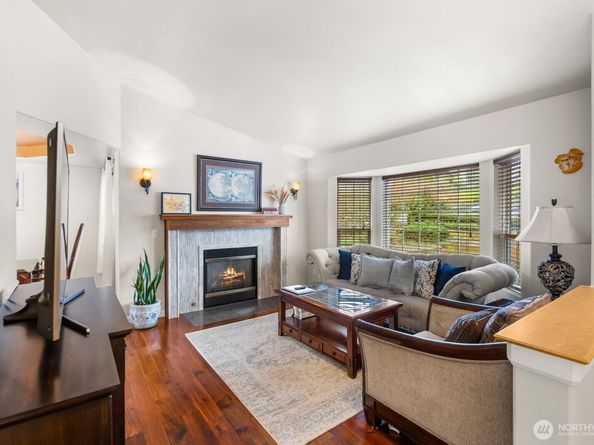2120 Jones Avenue NE, Renton WA 98056
