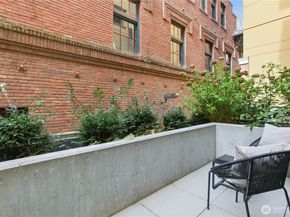 5450 Leary Avenue NW 242, Seattle WA 98107