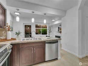 5450 Leary Avenue NW 242, Seattle WA 98107