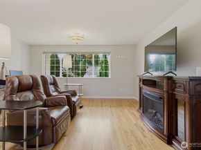 20707 31st Place W, Lynnwood WA 98036