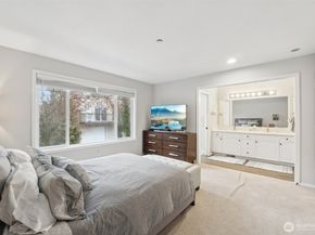 8125 212th Street SW 9, Edmonds WA 98026