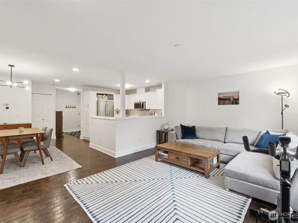 8125 212th Street SW 9, Edmonds WA 98026