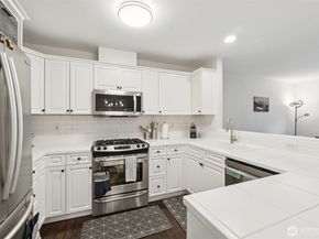 8125 212th Street SW 9, Edmonds WA 98026