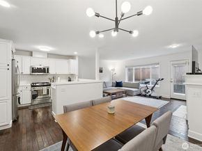 8125 212th Street SW 9, Edmonds WA 98026